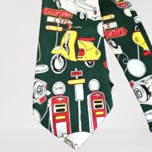 MARCO POLO Italian Style Men's Neck Tie • California Cars Gas Pumps Graphics